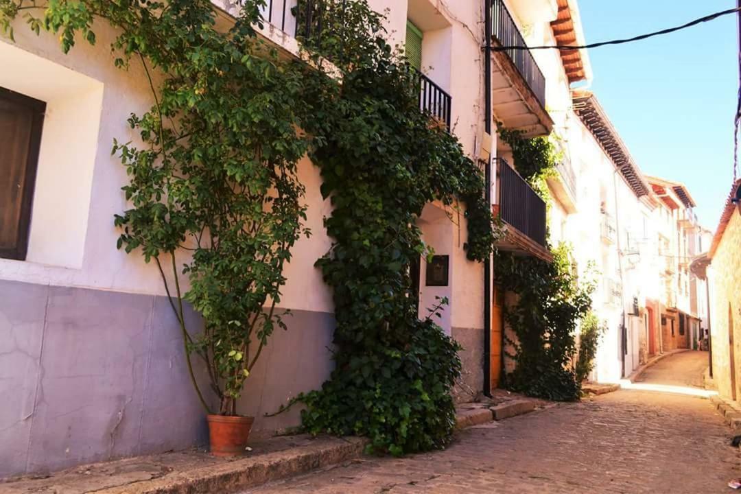 Hostal Restaurante San Millan Оріуела-дель-Тремедаль Екстер'єр фото